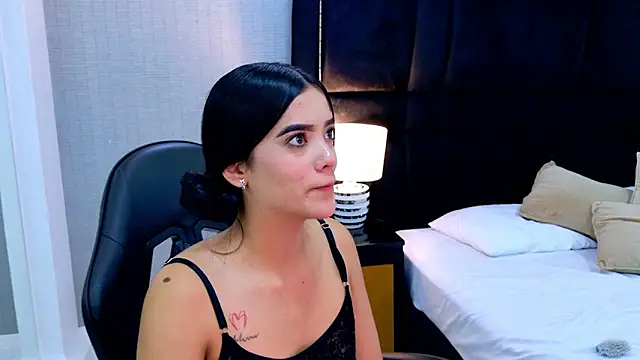 VioletaJhonson's cam snapshot