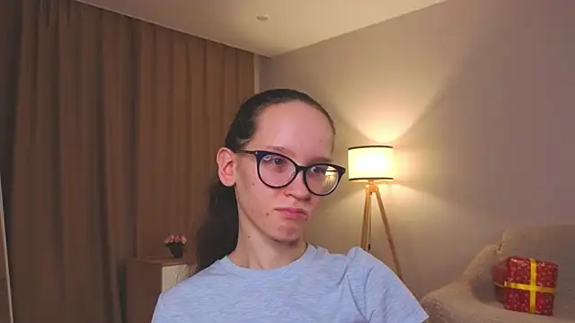 BettyBrowni live sex cam