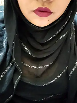 Indian-Nazia live sex cam