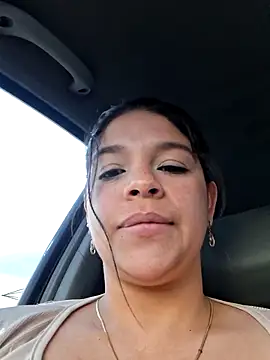 Layla-daring live sex cam