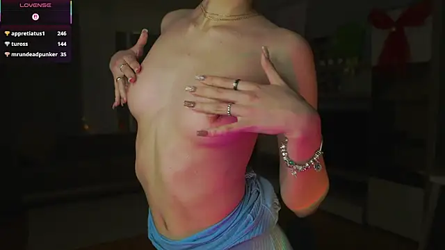 ReathaRagone's cam snapshot