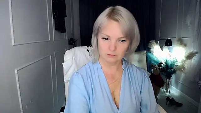 Juarnea live sex cam