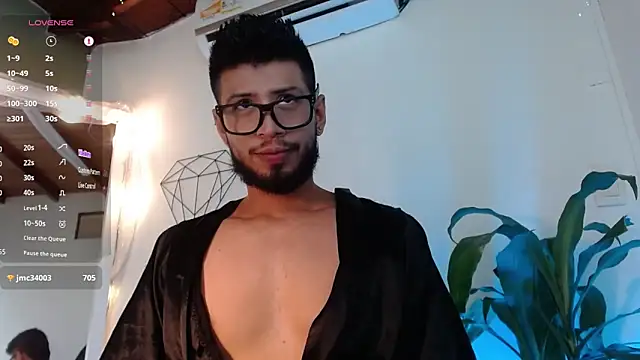 Colby_brown03's cam snapshot