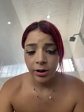 ArieliciousXXX's cam snapshot