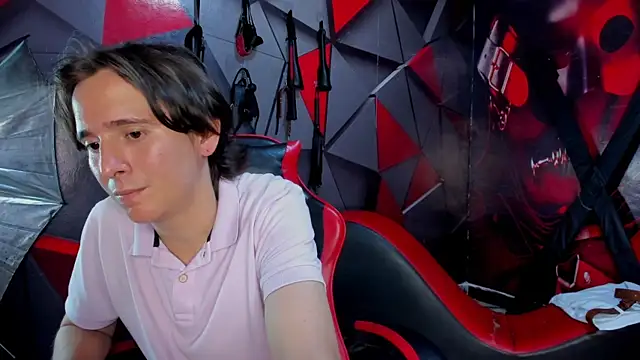 Aaron_LatinMen2's cam snapshot