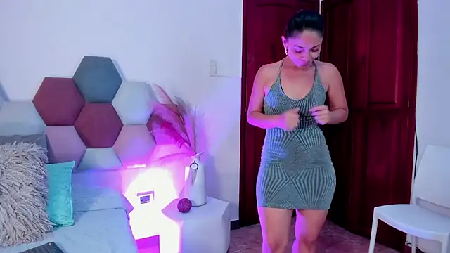 EloiseQuinn's cam snapshot