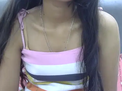 SEXY_PRIYA83's cam snapshot