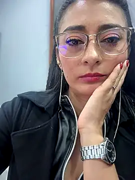 _Bella-Office1 live sex cam