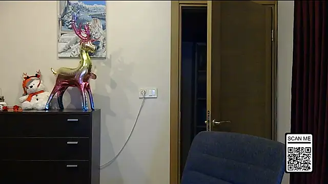 Wild_Silk_Desire's cam snapshot