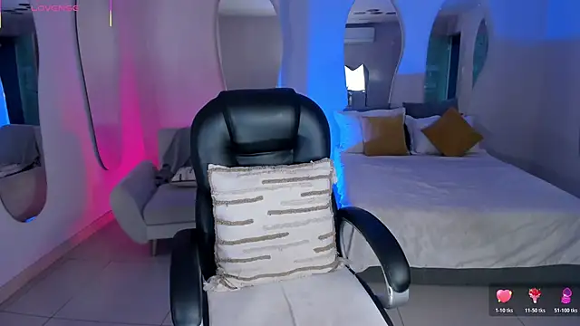 AlessaRomero live sex cam