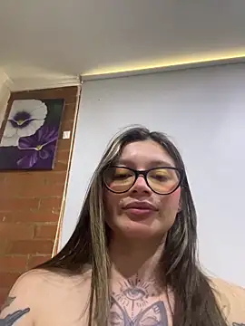 KoraSweett's cam snapshot