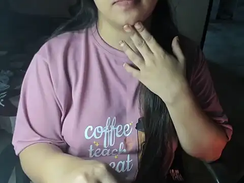 Divya68's cam snapshot