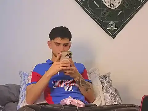 samevansx_'s cam snapshot