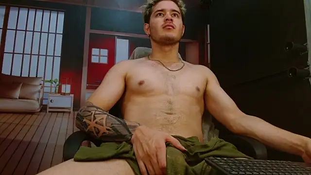 RayanLynxx's cam snapshot