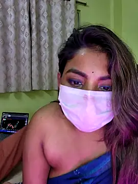 Trending_Couple's cam snapshot