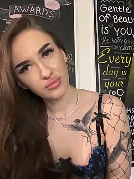 Luna_Olsen live sex cam