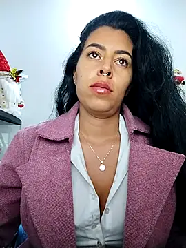 Luianna's cam snapshot