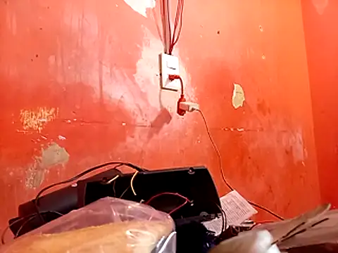 Hay-Viene-El-Huyy's cam snapshot