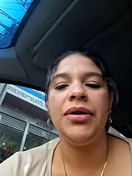 Layla-daring live sex cam