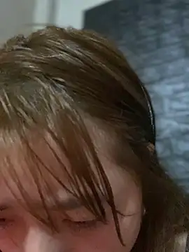 kitty-20x's cam snapshot