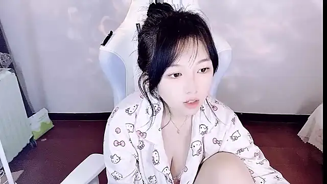 -huahua-'s cam snapshot