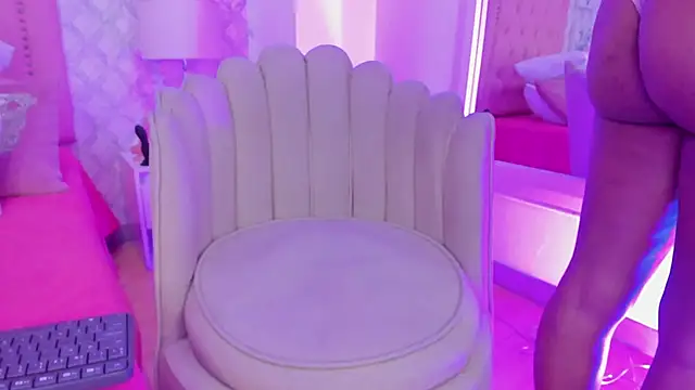 amber__ferrera's cam snapshot