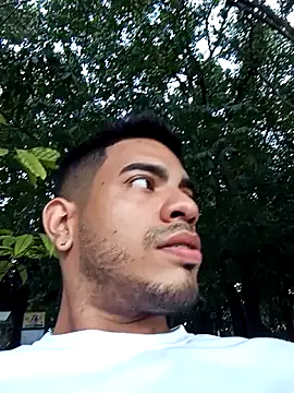 Moreno_latino_sex's cam snapshot