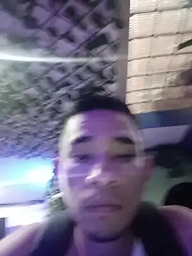 Gloryholeroom live sex cam