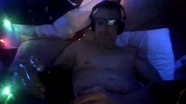 Manwhorxxlcock's cam snapshot