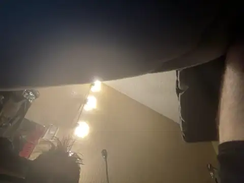 CarefreeReit's cam snapshot