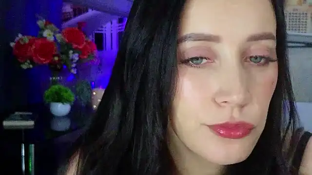 MonicaSweetx's cam snapshot