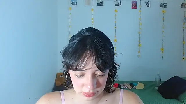 sajecrismaa's cam snapshot