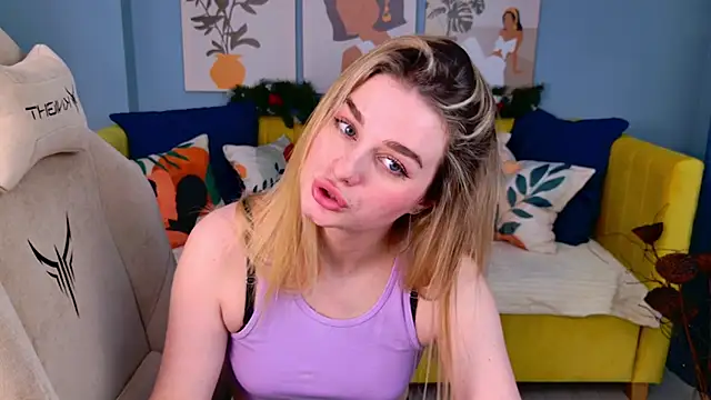 SweetyLicky's cam snapshot