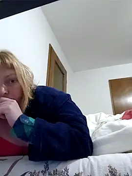 LiluLiluLilu's cam snapshot