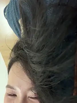 Nunaa18's cam snapshot