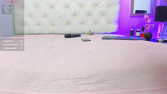 ElisabethMassey's cam snapshot