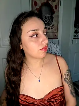 CharmingMaddie's cam snapshot