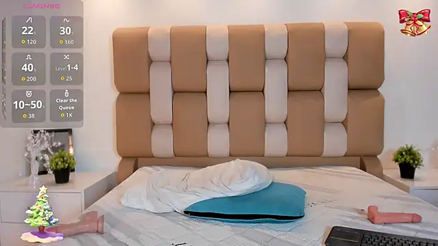 Caroline_Millerr's cam snapshot