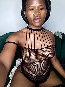 SmashingLucia's cam snapshot