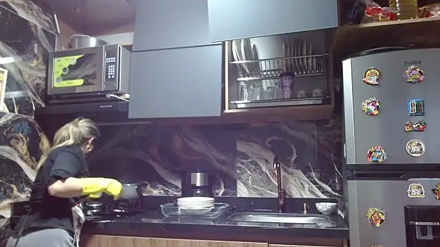 linda-mature43's cam snapshot