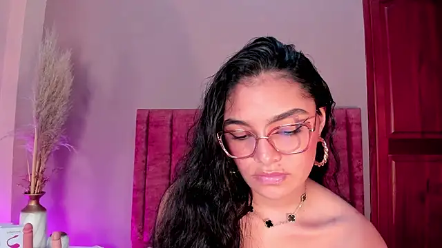 LunaAspen_'s cam snapshot