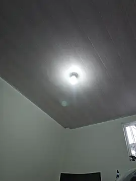 valery_mora's cam snapshot