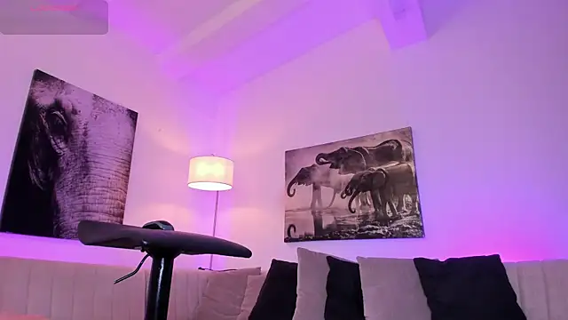 alaia7h live sex cam