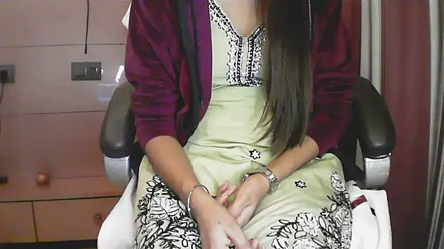 collage_hoty's cam snapshot