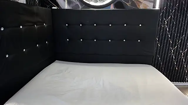 __Pamelasweet's cam snapshot