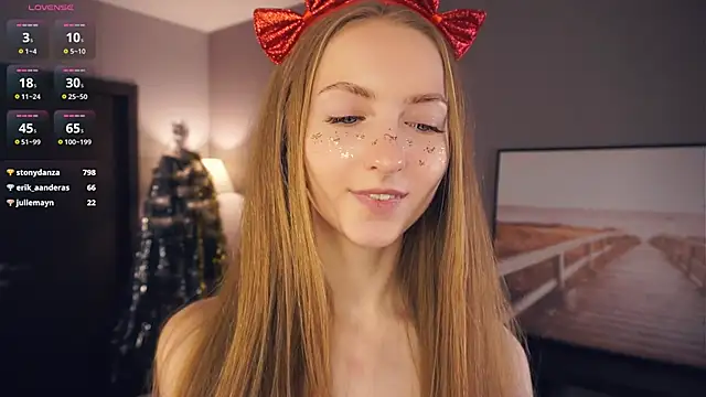 EsmaCarll's cam snapshot