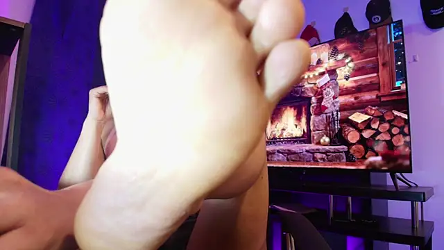 MistressSlut1's cam snapshot