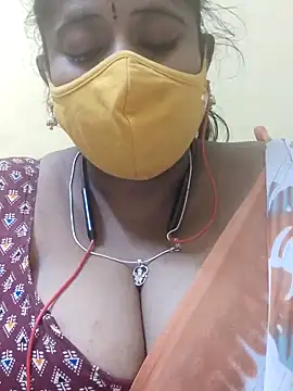 Thanmaya22's cam snapshot