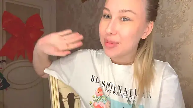 LashandraGiacomelli live sex cam