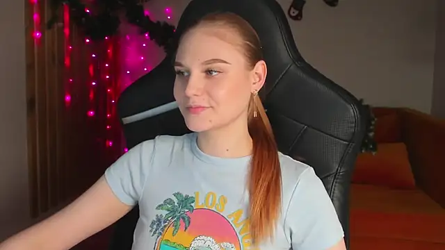 AriaWell's cam snapshot